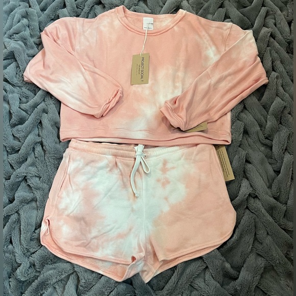 NWT Tye Dye Short Set by Project Social T Size Small - Picture 3 of 16